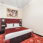 D'monica Apartman *