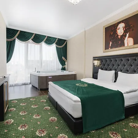 Apartment D'monica